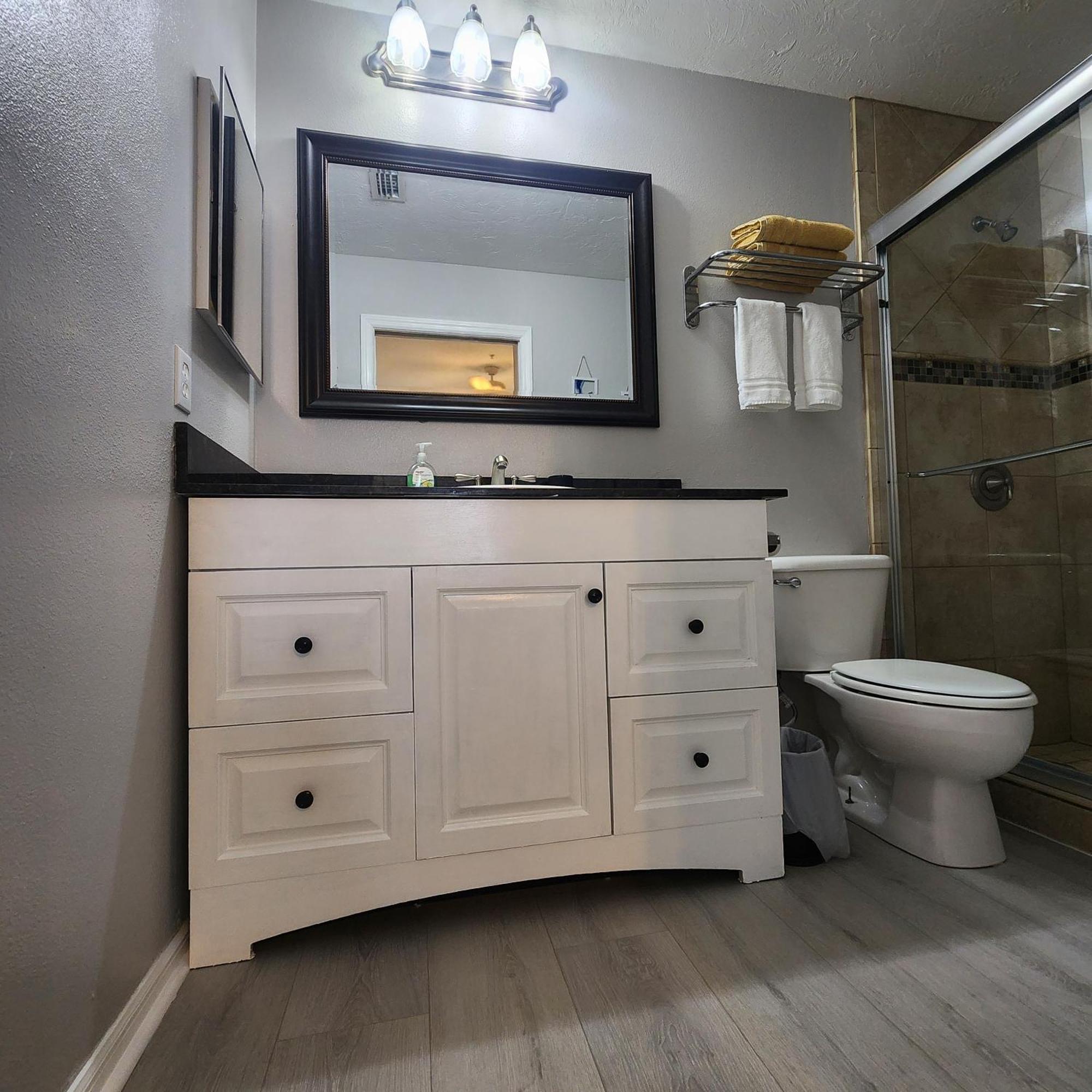 1 Bed 1 Bath At Img Near Beach Bradenton Eksteriør billede
